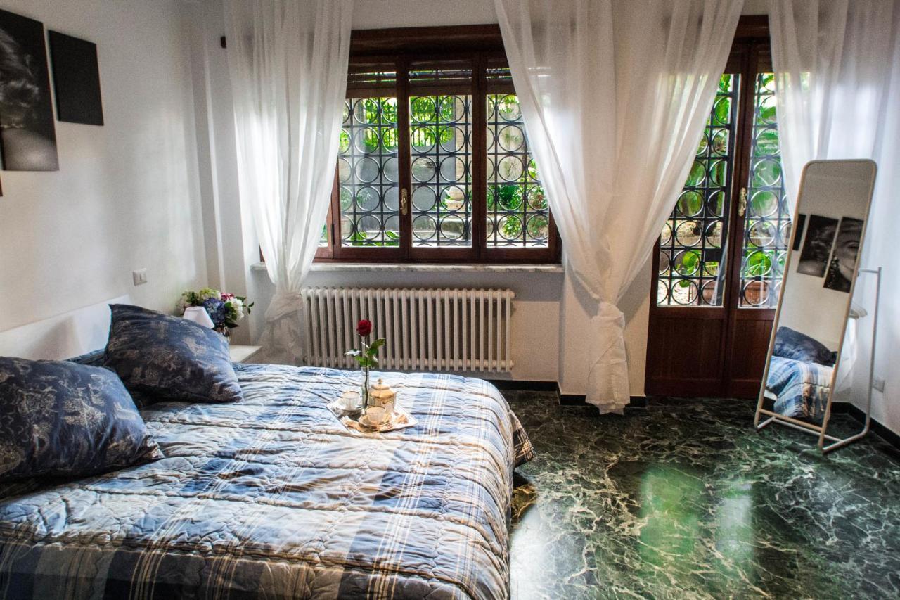 Vatican House Apartment Roma Habitación foto